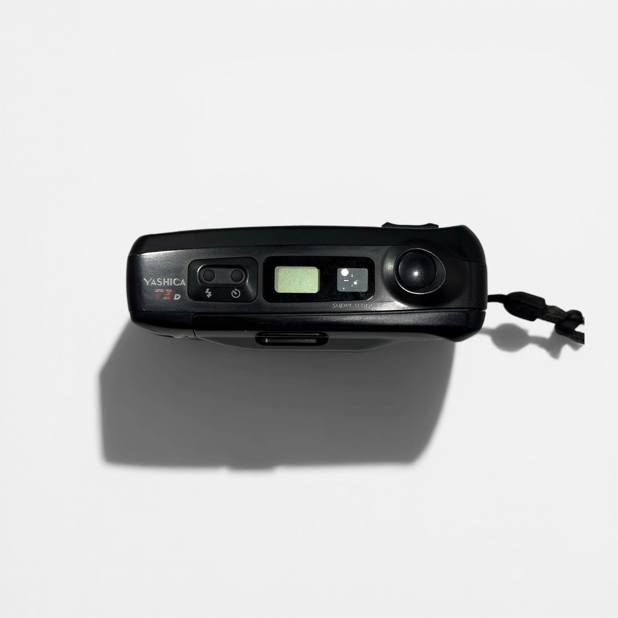 Yashica T5